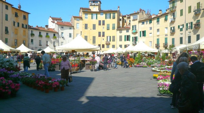 Fiera dei fiori e dei dolci di Santa Zita di Lucca: dal 25 al 27 Aprile 2014